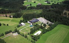 Ferienwohnung Reitgestuet Waldeck